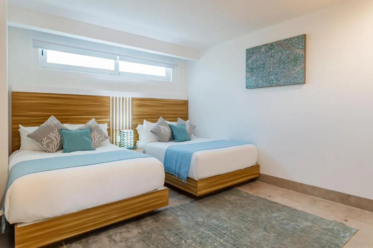 Apartment Oceania Condos In Mamitas Beach Playa del Carmen Mexico